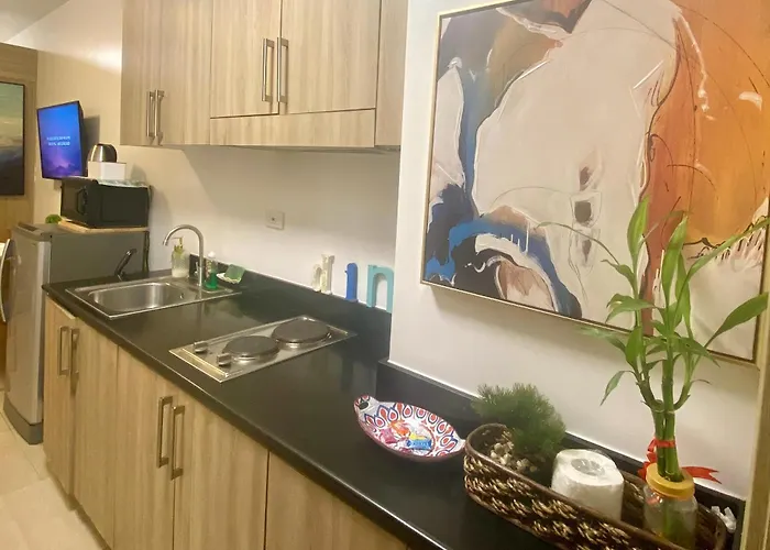 Aparthotel Shore Residences Tower B Manila